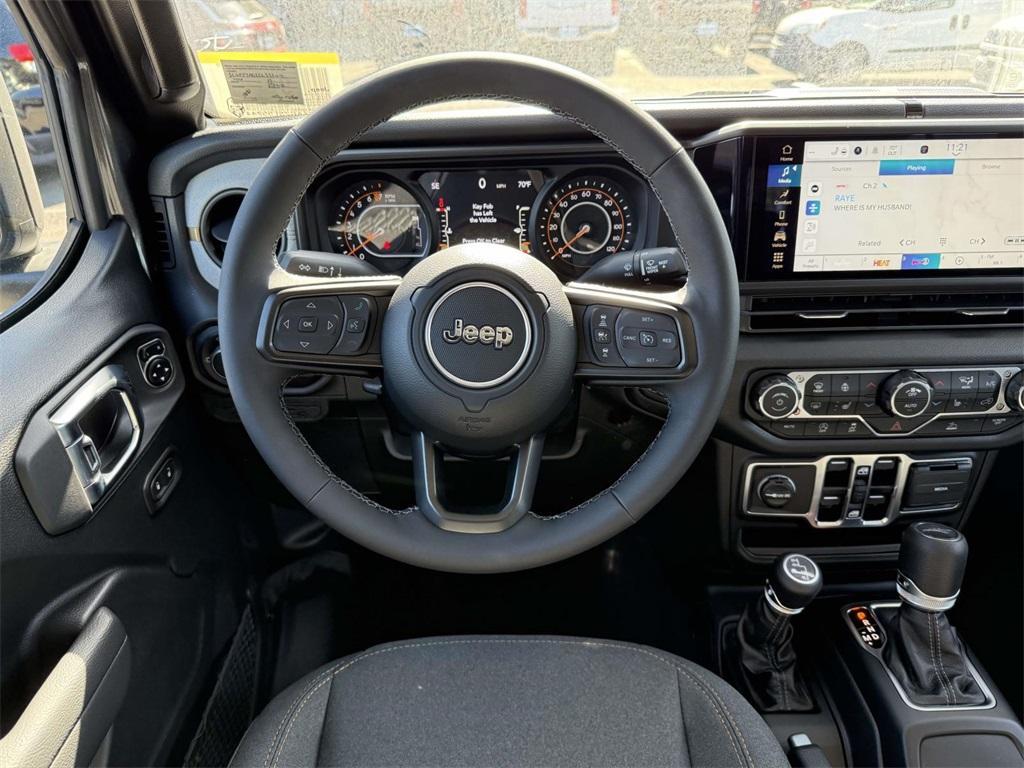 new 2025 Jeep Gladiator car, priced at $42,645