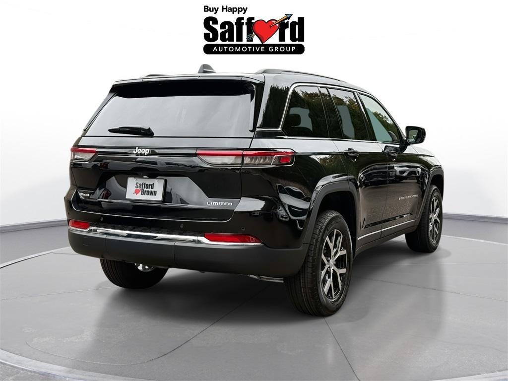 new 2025 Jeep Grand Cherokee car, priced at $40,877