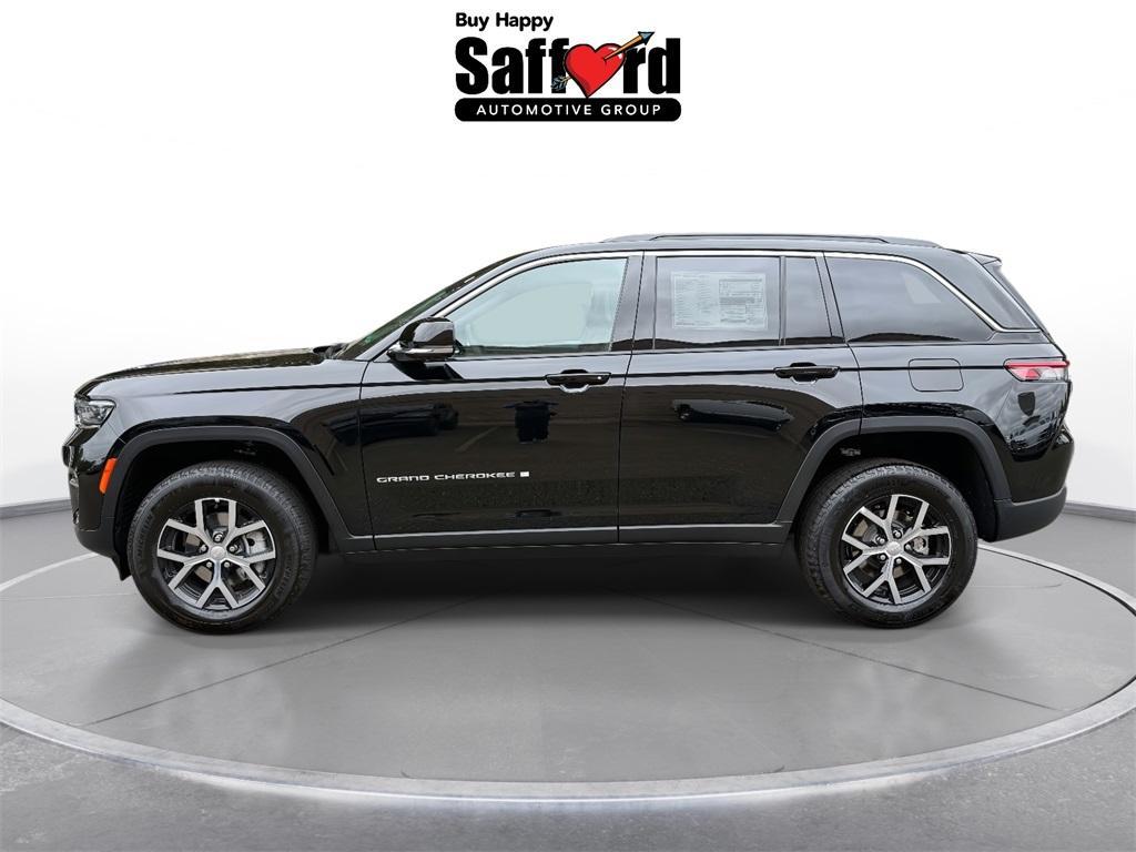 new 2025 Jeep Grand Cherokee car, priced at $40,877