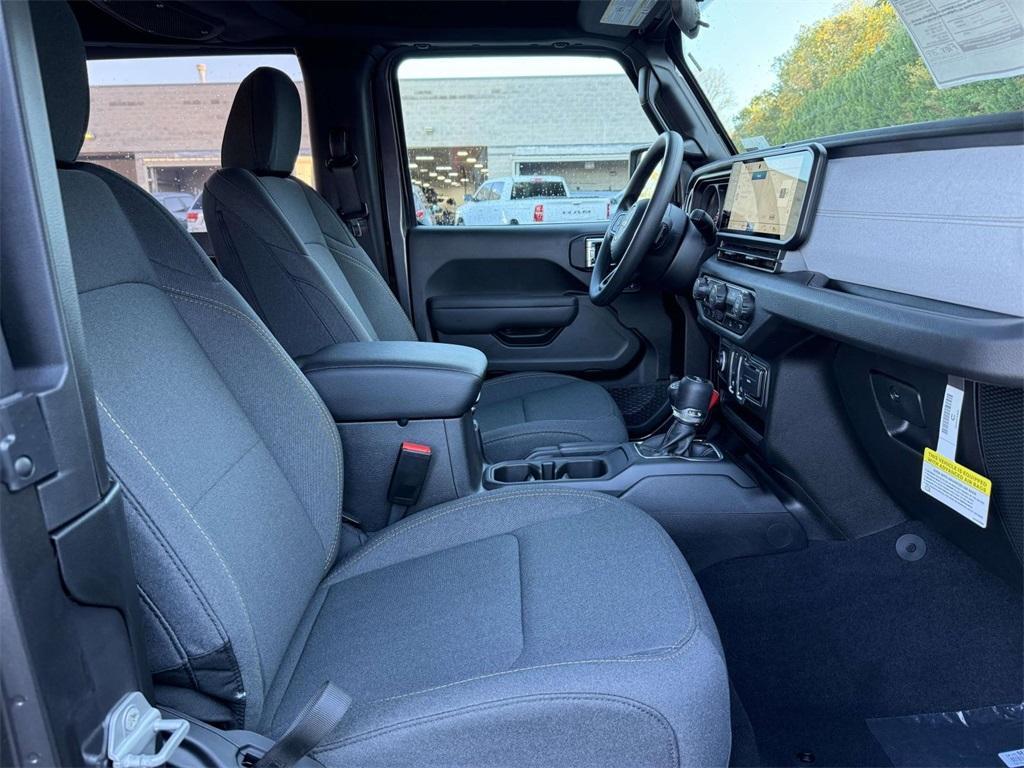 new 2026 Jeep Wrangler car, priced at $32,364