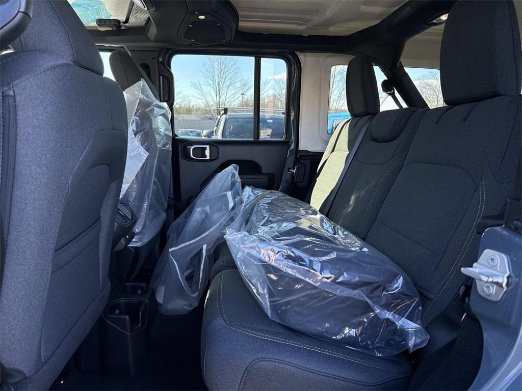 new 2026 Jeep Wrangler car, priced at $48,254