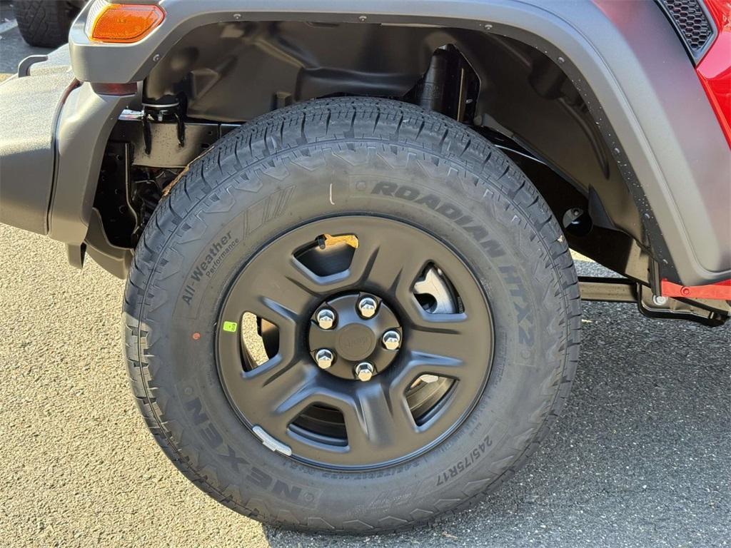 new 2026 Jeep Wrangler car, priced at $39,370