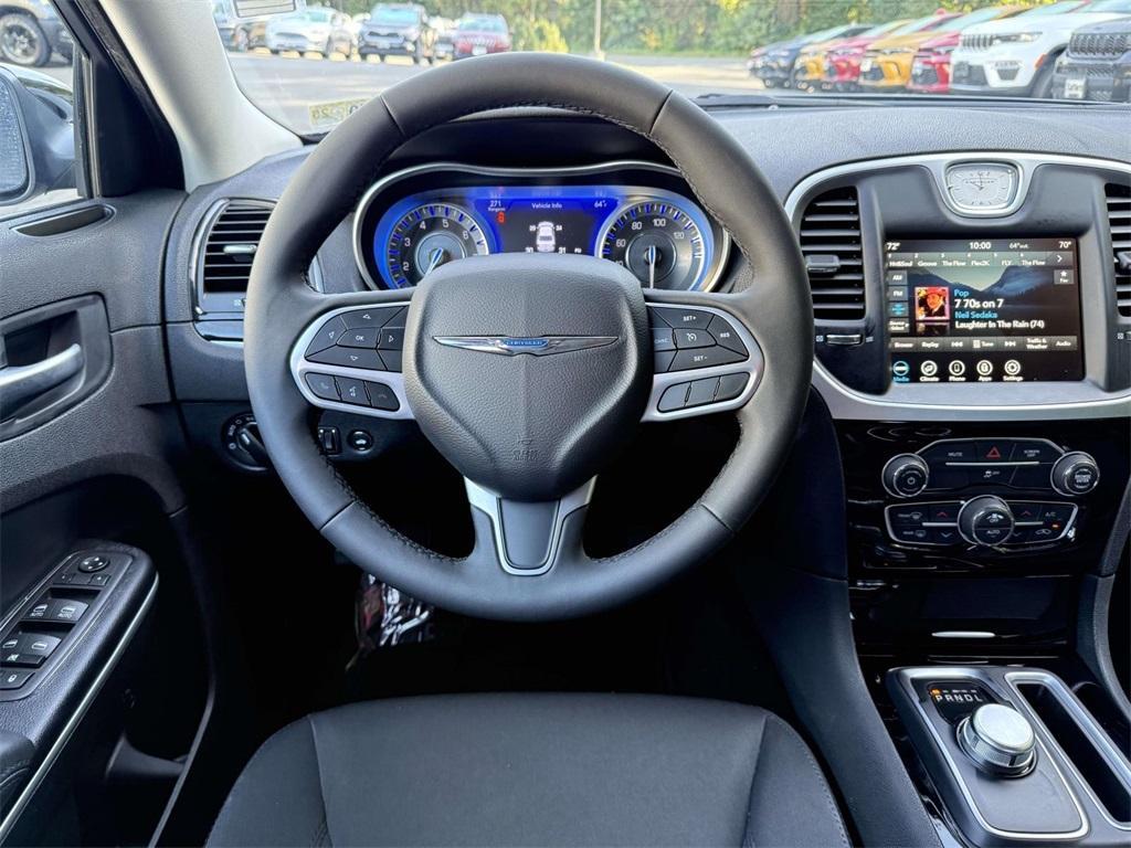 used 2023 Chrysler 300 car, priced at $25,798