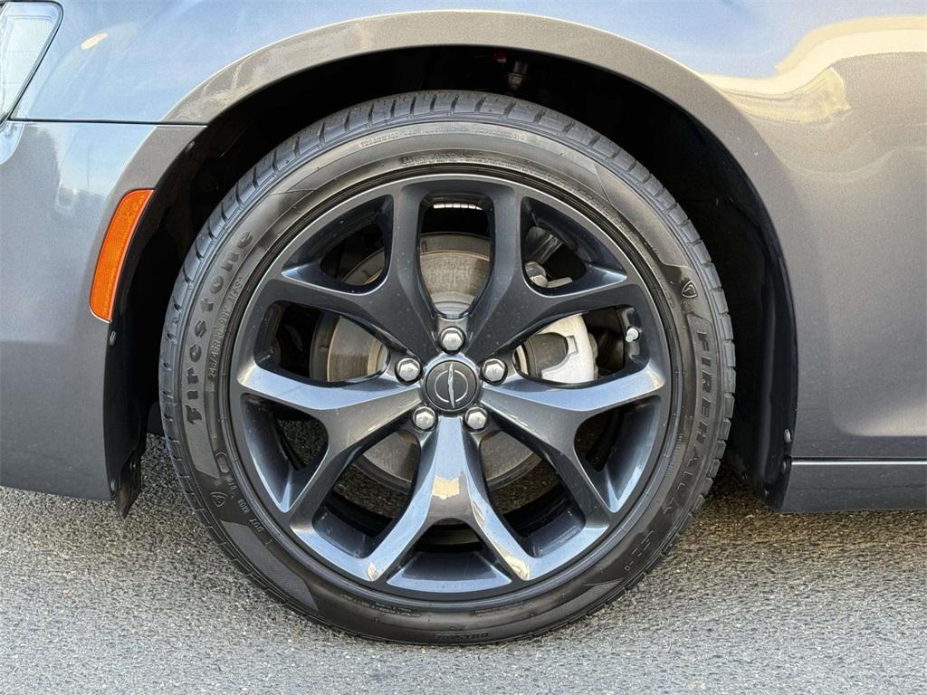 used 2023 Chrysler 300 car, priced at $25,798