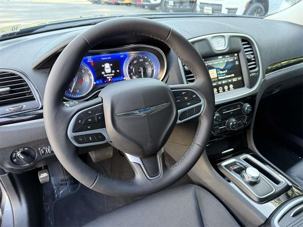 used 2023 Chrysler 300 car, priced at $25,798