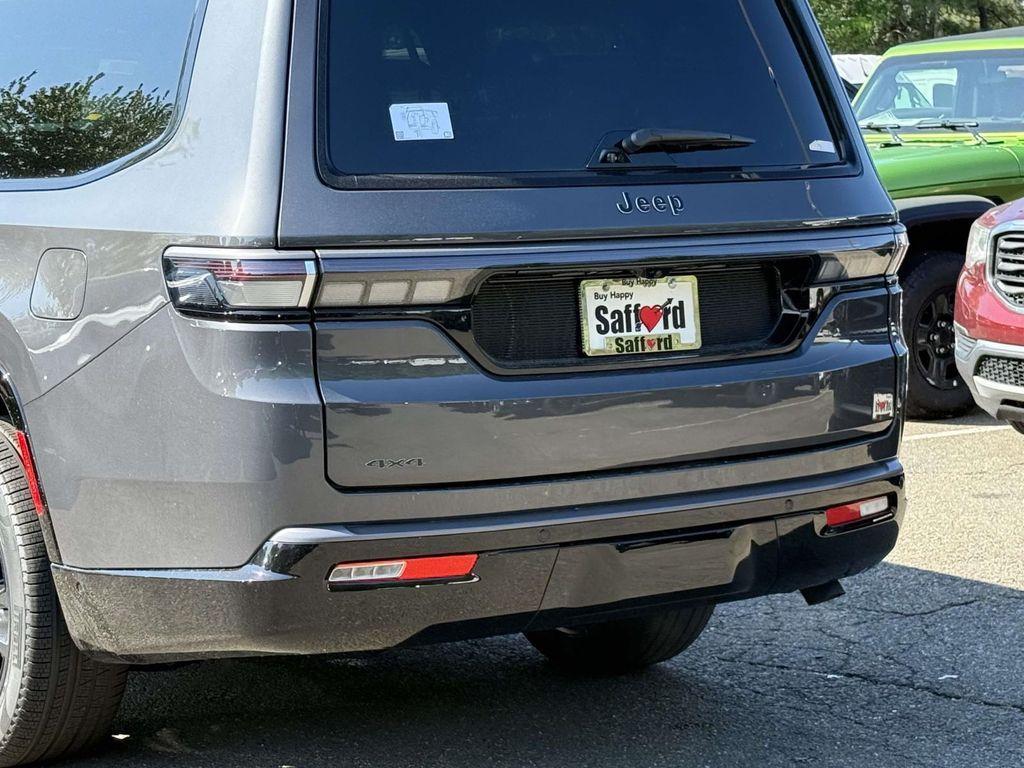 new 2026 Jeep Grand Wagoneer L car, priced at $101,325