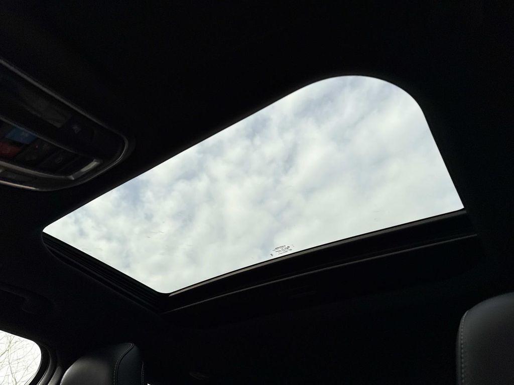 new 2025 Jeep Grand Cherokee car, priced at $41,955