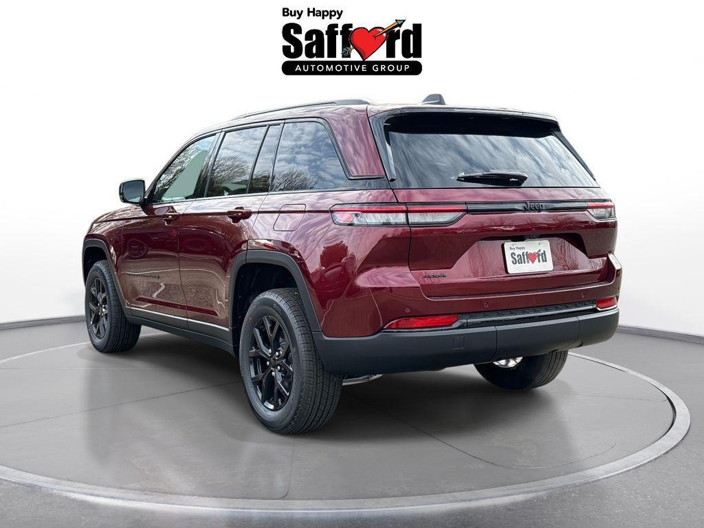 new 2025 Jeep Grand Cherokee car, priced at $41,955