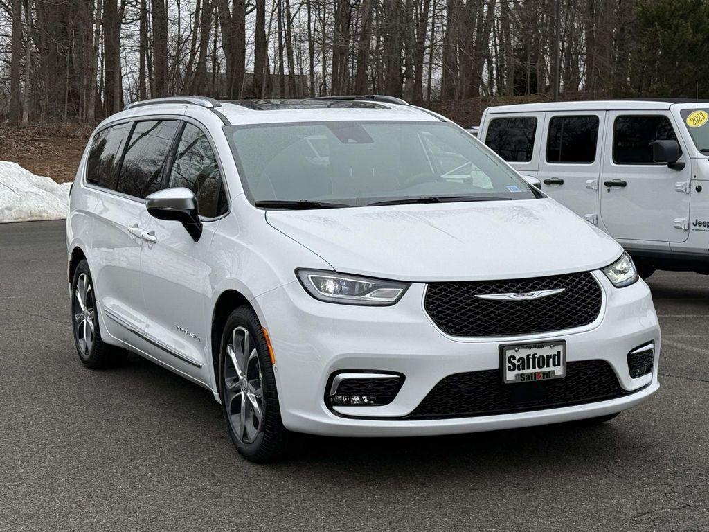 new 2026 Chrysler Pacifica car, priced at $51,487