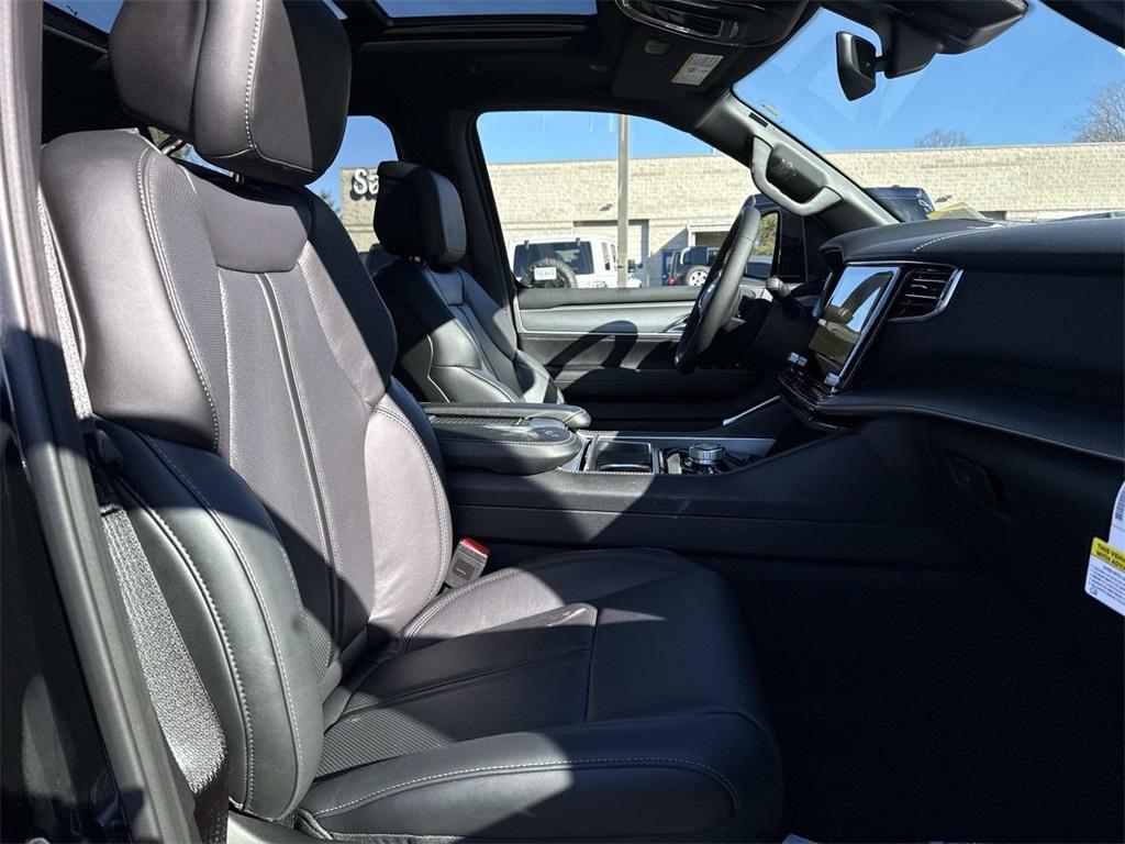 new 2026 Jeep Grand Wagoneer car, priced at $74,737
