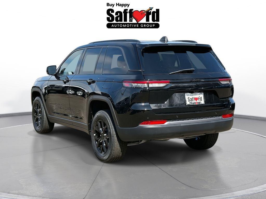 new 2026 Jeep Grand Cherokee car, priced at $43,898