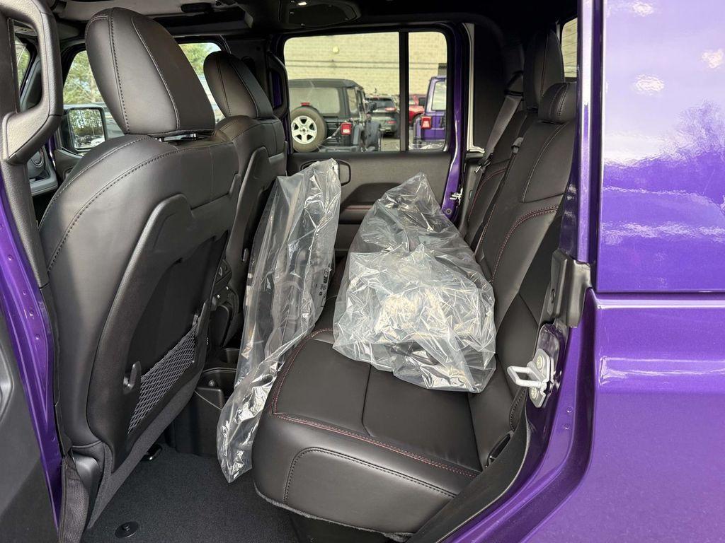 new 2026 Jeep Gladiator car, priced at $59,486