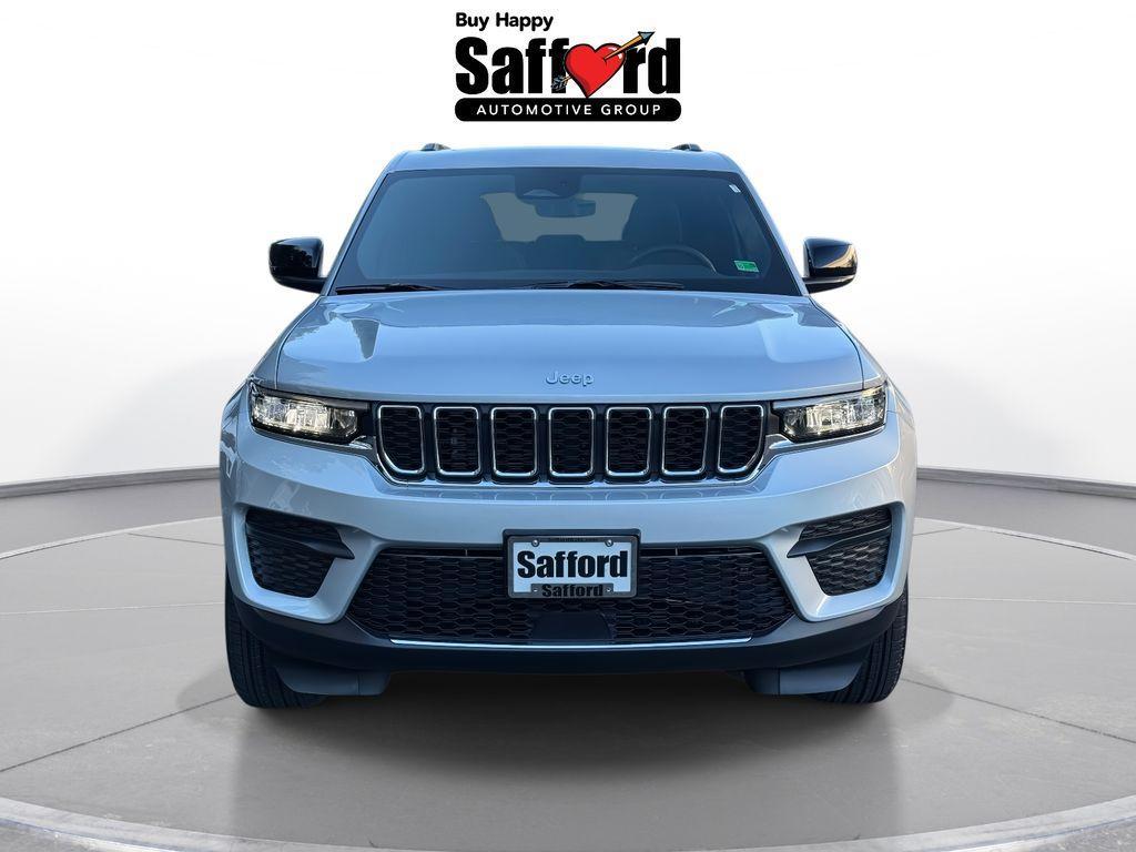 new 2025 Jeep Grand Cherokee car, priced at $35,653