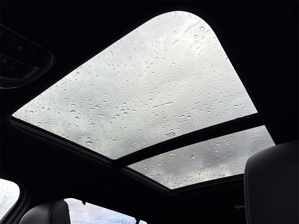 new 2025 Jeep Grand Cherokee L car, priced at $50,300