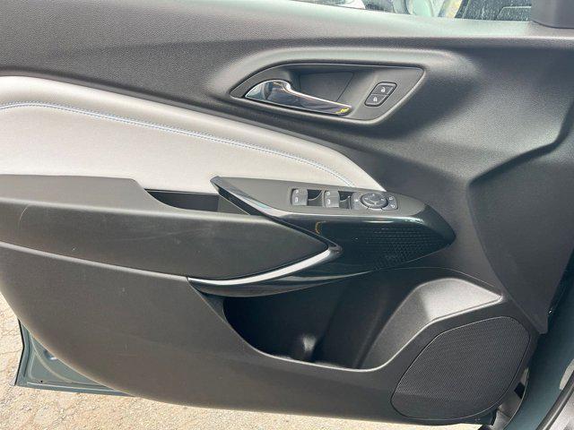 used 2025 Chevrolet Trax car, priced at $19,443
