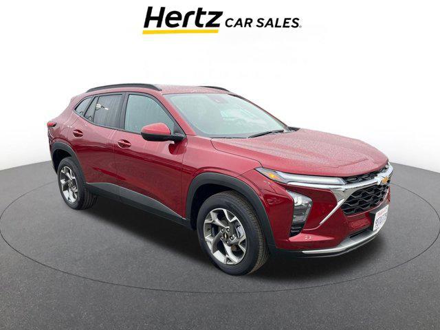 used 2025 Chevrolet Trax car, priced at $19,687