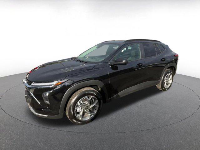 used 2025 Chevrolet Trax car, priced at $19,526