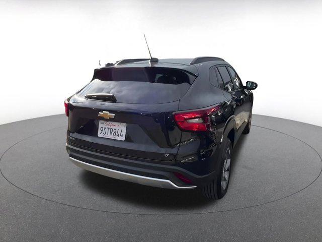 used 2025 Chevrolet Trax car, priced at $19,526
