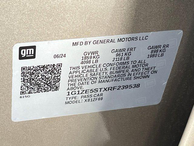2024 Mineral Gray Metallic Chevrolet Malibu