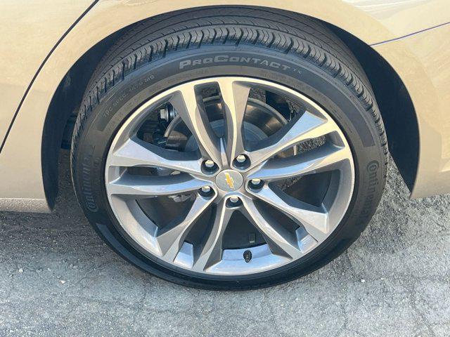 2024 Mineral Gray Metallic Chevrolet Malibu