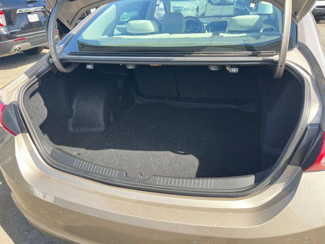 2024 Mineral Gray Metallic Chevrolet Malibu