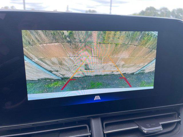 used 2025 Chevrolet Trax car, priced at $19,555