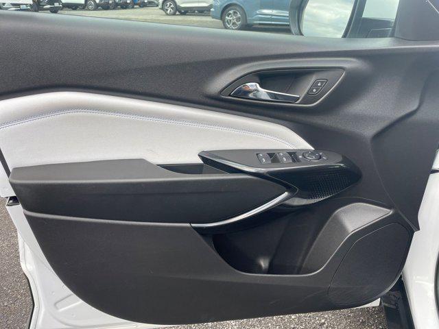 used 2025 Chevrolet Trax car, priced at $19,555