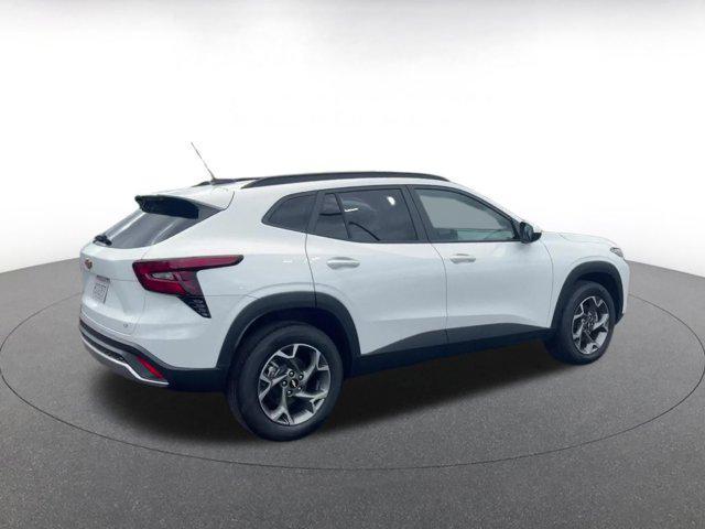 used 2025 Chevrolet Trax car, priced at $19,555