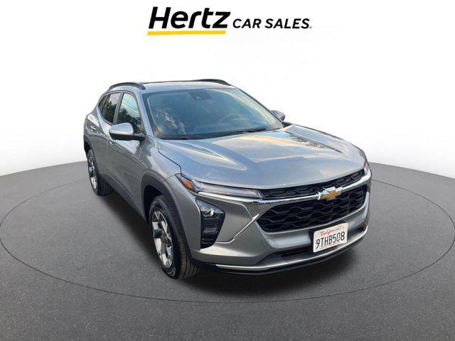 used 2025 Chevrolet Trax car, priced at $19,336