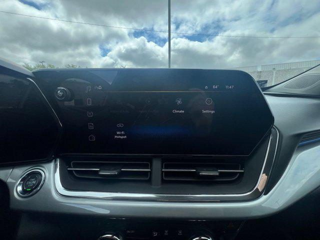 used 2025 Chevrolet Trax car, priced at $18,634