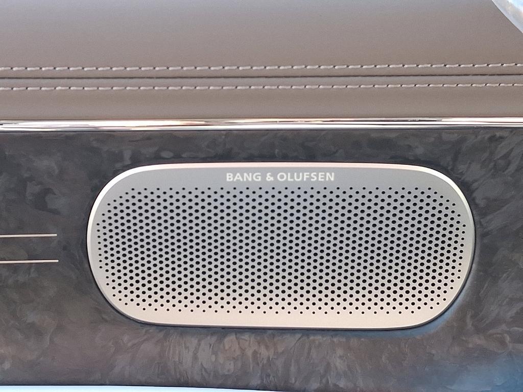 new 2026 Genesis G90 car, priced at $105,145