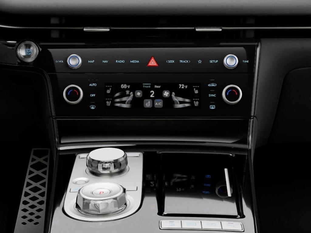 new 2026 Genesis G80 car