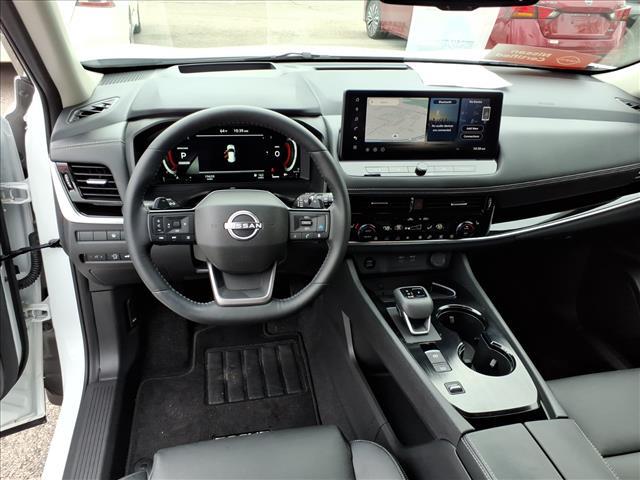 used 2025 Nissan Rogue car, priced at $32,900