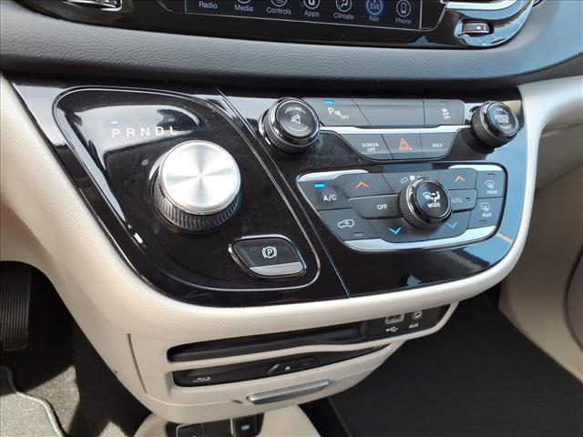 used 2017 Chrysler Pacifica car, priced at $11,495