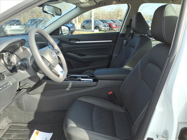 new 2025 Nissan Altima car, priced at $32,890