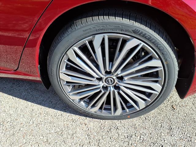 new 2025 Nissan Altima car, priced at $29,890