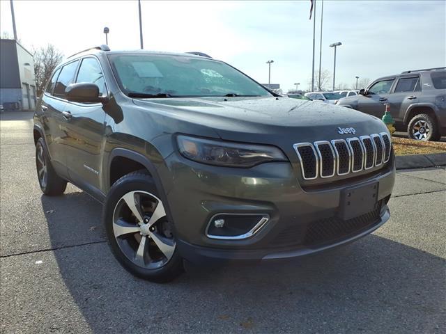 used 2019 Jeep Cherokee car, priced at $13,495