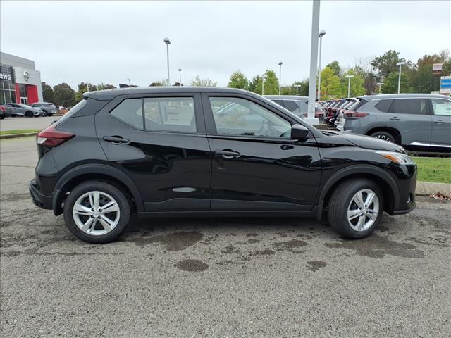 new 2025 Nissan Kicks Play car, priced at $20,865