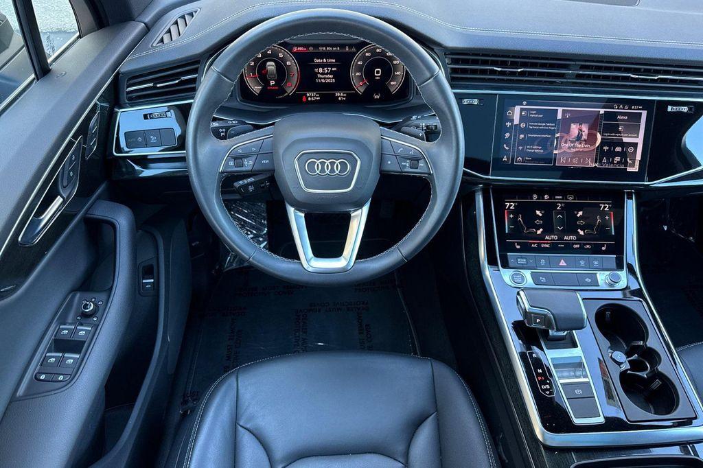 used 2025 Audi Q7 car, priced at $46,117