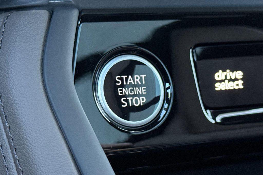 new 2025 Audi Q5 car, priced at $61,240