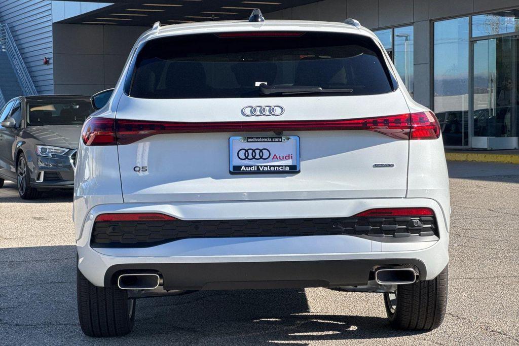 new 2025 Audi Q5 car, priced at $61,240