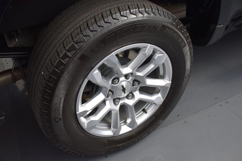 used 2024 Chevrolet Silverado 1500 car, priced at $41,614