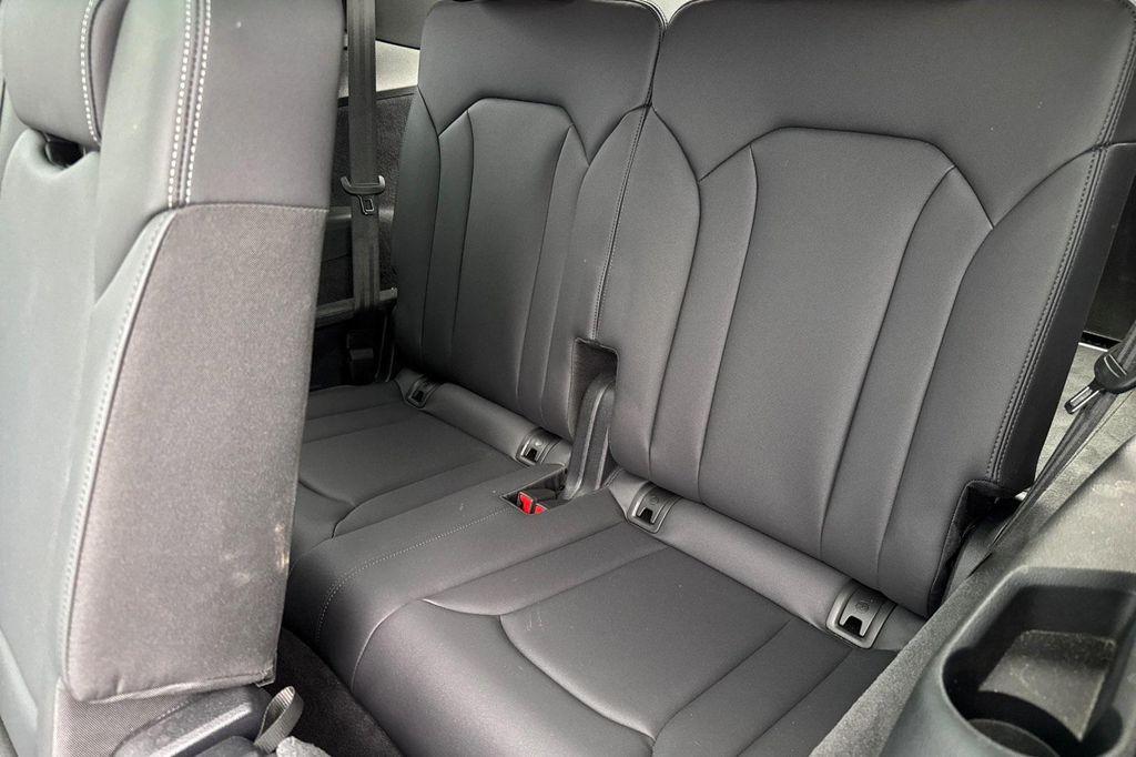 used 2025 Audi Q7 car, priced at $48,691