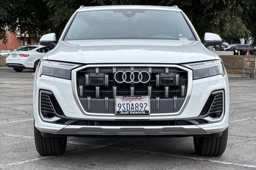 used 2025 Audi Q7 car, priced at $48,691