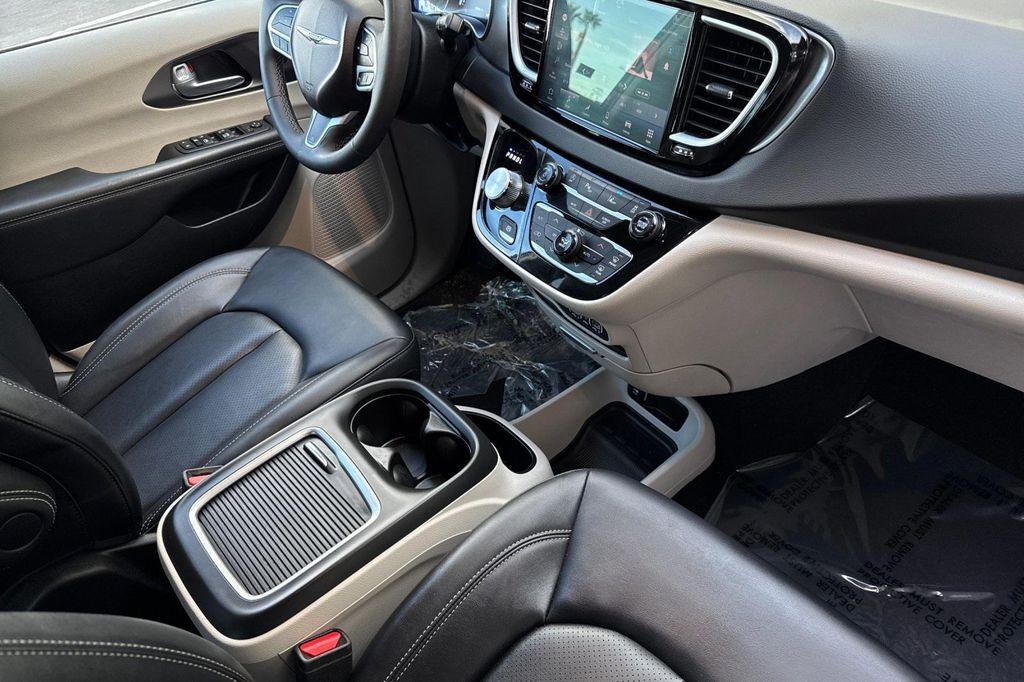 used 2024 Chrysler Pacifica car, priced at $26,263
