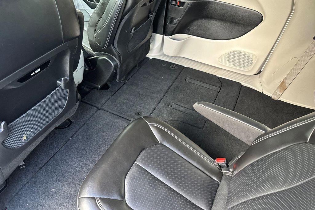 used 2024 Chrysler Pacifica car, priced at $26,263