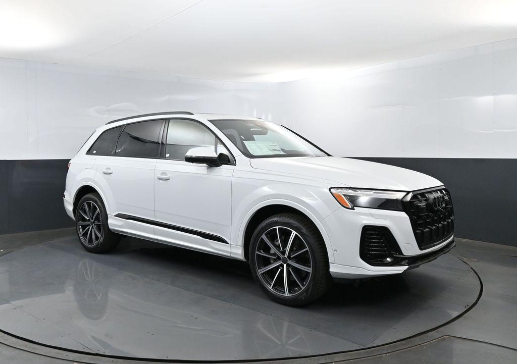 new 2026 Audi Q7 car, priced at $72,250