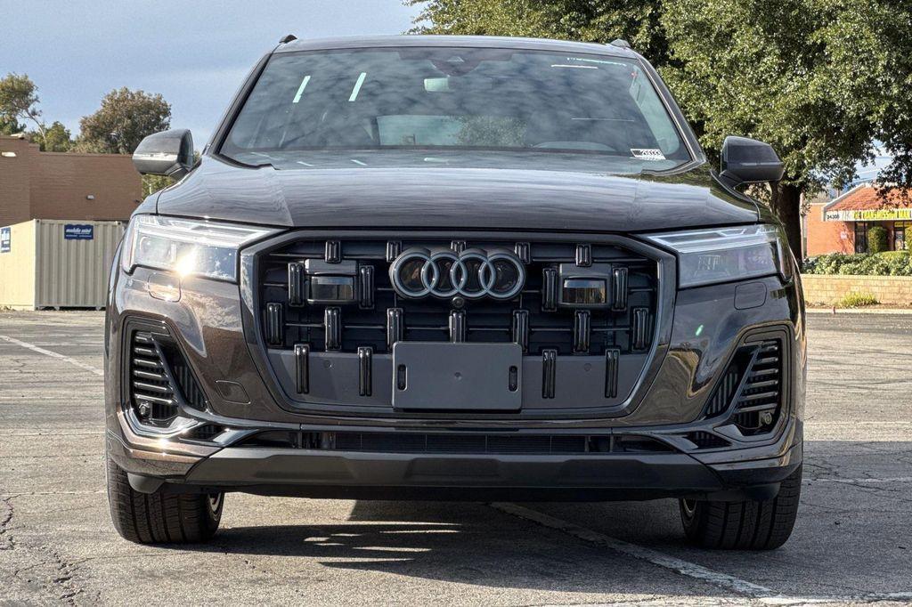 new 2026 Audi Q7 car, priced at $78,220