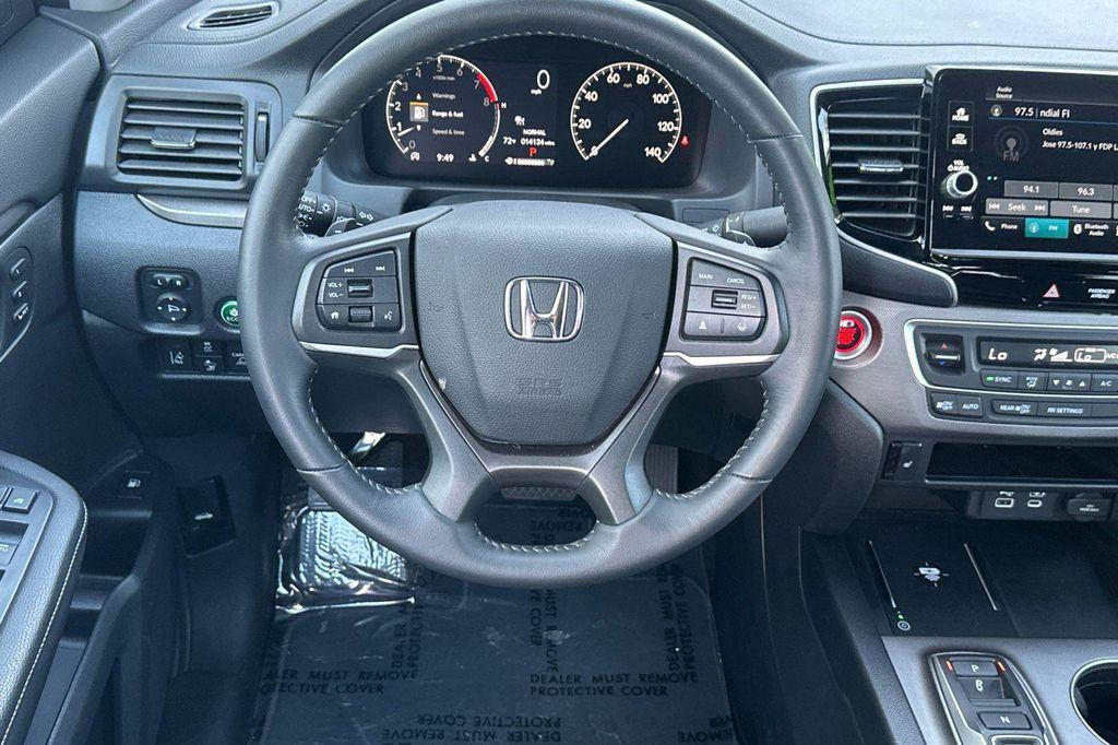 used 2025 Honda Ridgeline car, priced at $35,095