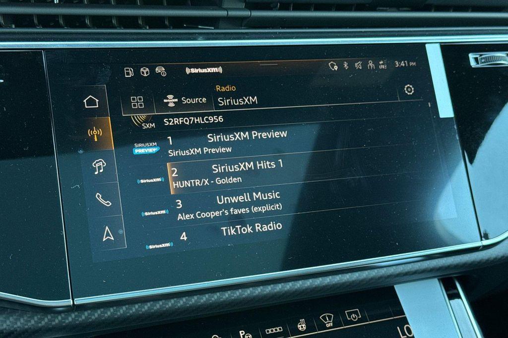 new 2026 Audi Q7 car, priced at $86,535